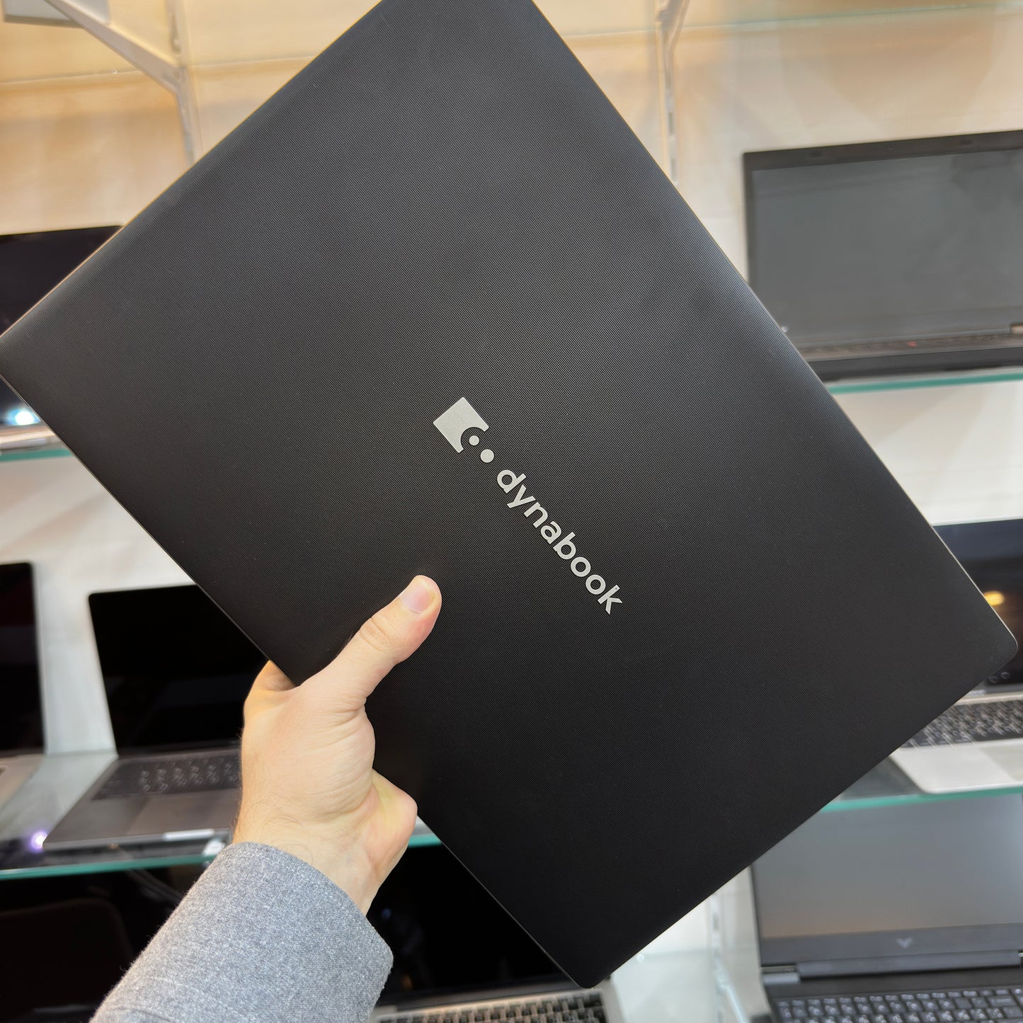 Dynabook Portégé L50 14-inch (Core i5 10th Gen, 8GB RAM, 256GB SSD) – Used Excellent