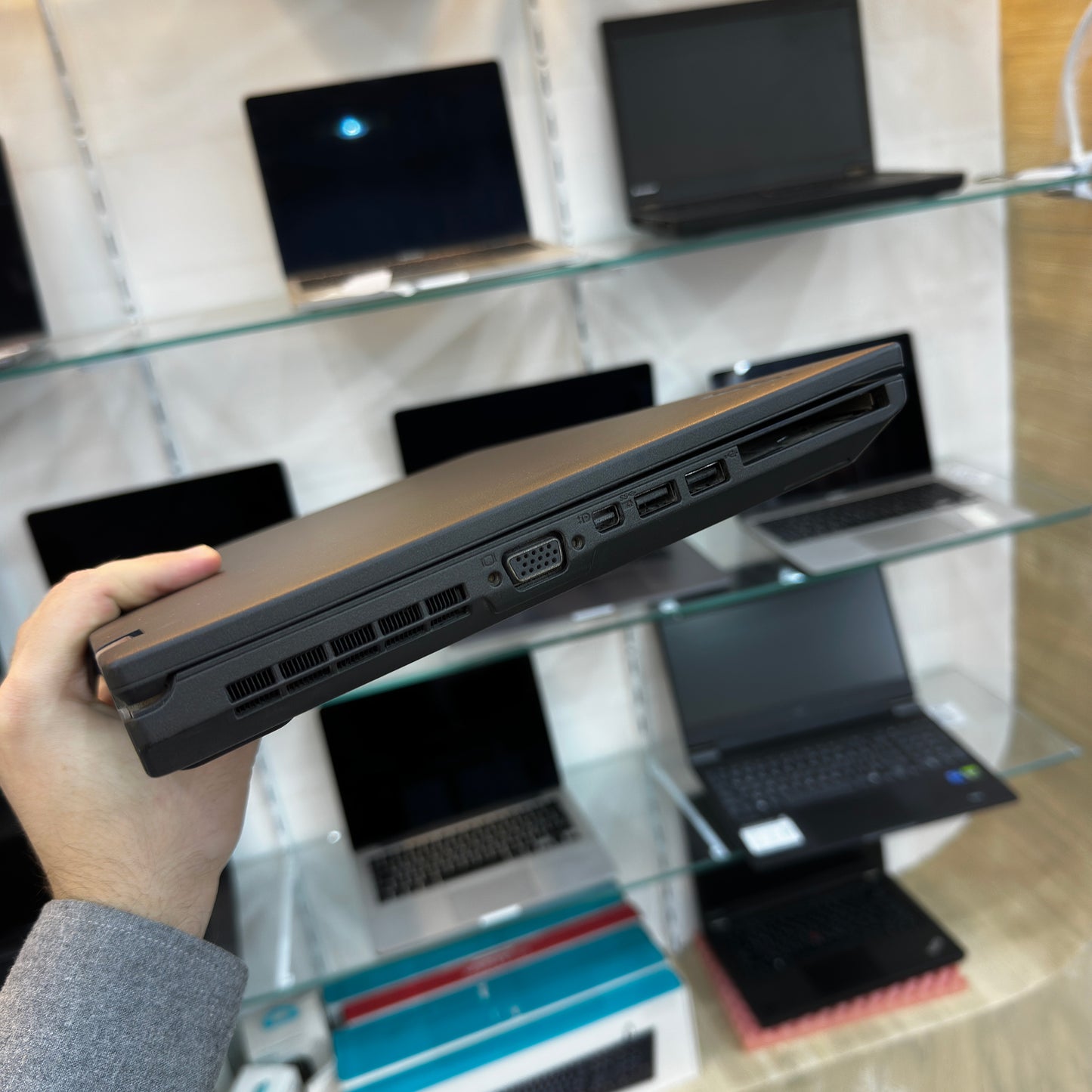 Lenovo ThinkPad L440 14-inch (Core i5 4th Gen, 8GB RAM, 256GB SSD) – Used Excellent