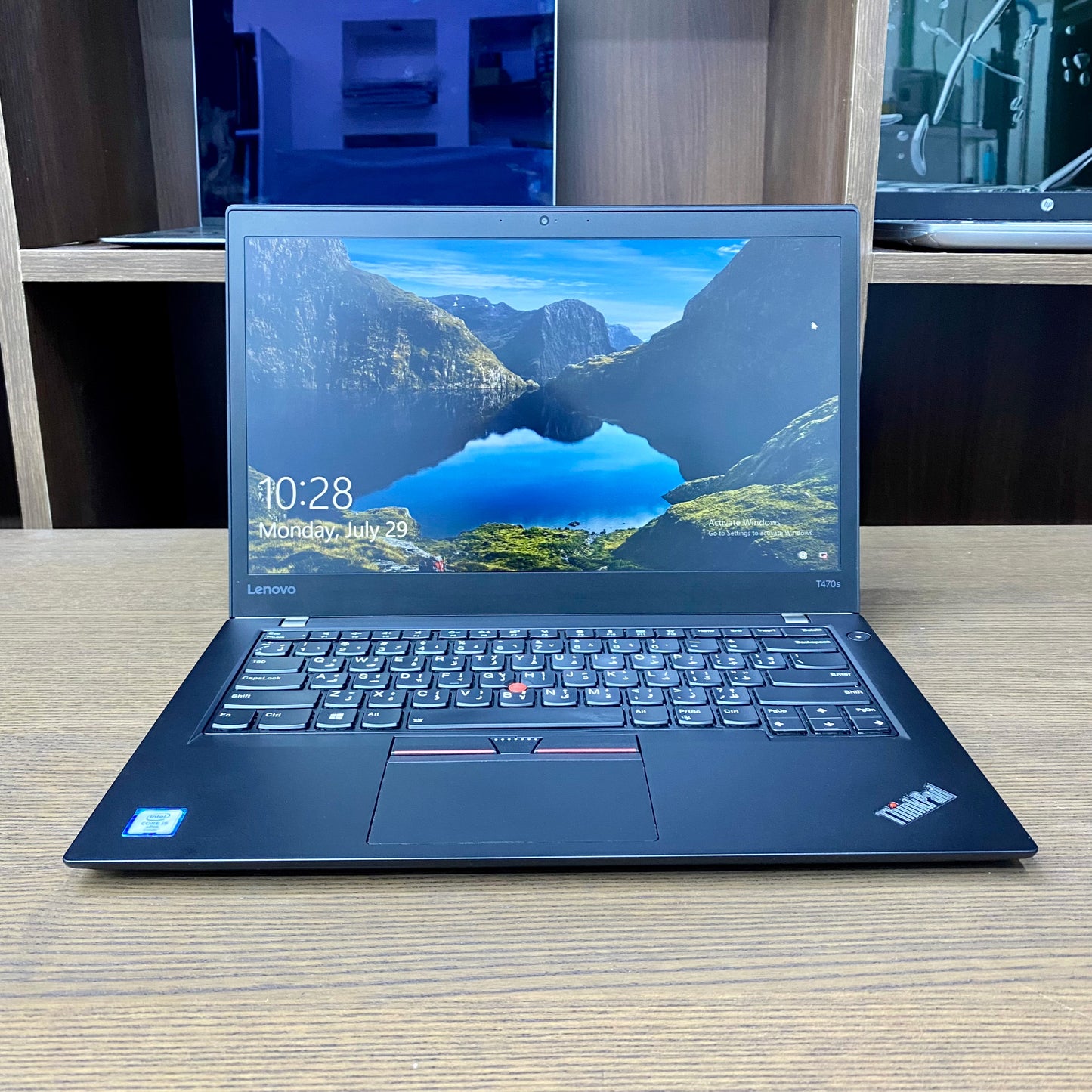 Lenovo ThinkPad T470s 14-inch (Core i7 6th Gen, 8GB RAM, 256GB SSD) – Used Excellent
